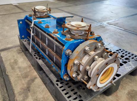 Nantong Sunshine Shell and tube heat exchanger P2610161359