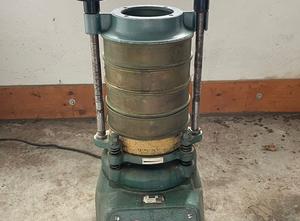 Liebisch EML Analytical vibrating screen machine