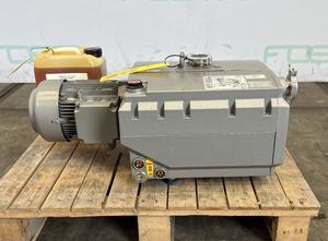 Ilmvac U 4.70F/K — Rotary vane pump (unused MoC: 2.4068) - Vacuum pump