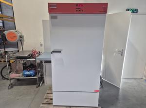 Ψυχόμενος θερμοθάλαμος/εκκολαπτήριο BINDER KB-400 με αναγκαστική κυκλοφορία αέρα 100 °C