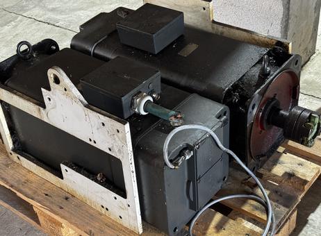 SIEMENS 1PH6167-4NF46-Z P261019027