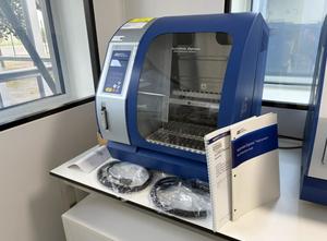 DNA Extraction System Applied Biosystems AutoMate Express