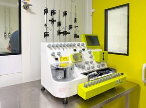 Cell Processing System Miltenyi Biotec CliniMACS Prodigy | 2025