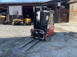 2013 Linde E20PL-01 electric forklift