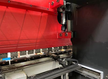 Amada HFE 320-4L P261022015