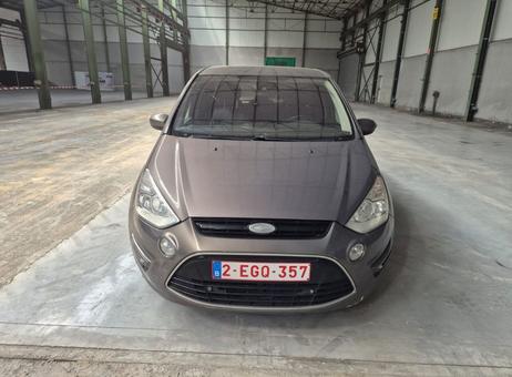 Ford S-Max P261022246