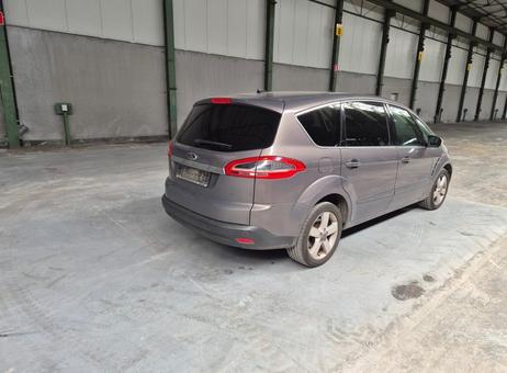 Ford S-Max P261022246
