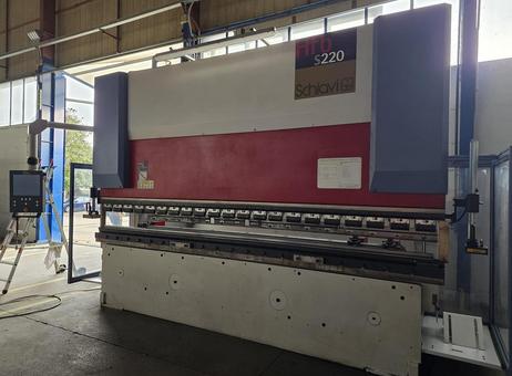 Schiavi HFBs 220-42 P261026041