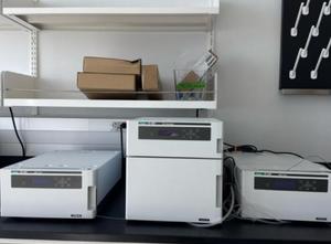 Jasco PU-4180 (2x), AS-4050 HPLC Binary Pumps & Autosampler