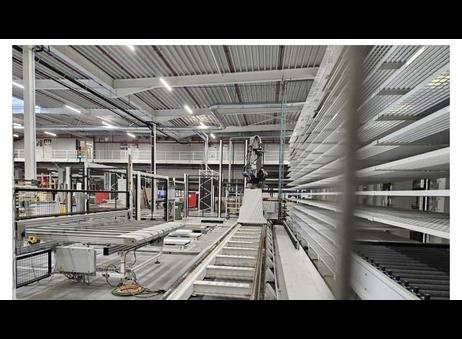 AVERCON Automatic robotic sorting cell P261027010