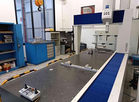 ZEISS ACCURA MASS 12/42/10 P261027148