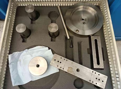 ZEISS ACCURA MASS 12/42/10 P261027148