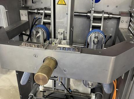 Multipond packing lines x2 P261030006