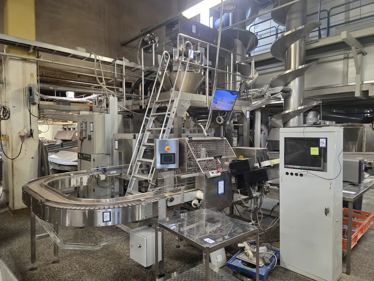 Online auction bakery machinery and inventory due to bankruptcy Sinuhe bakery in Lahti (FI)