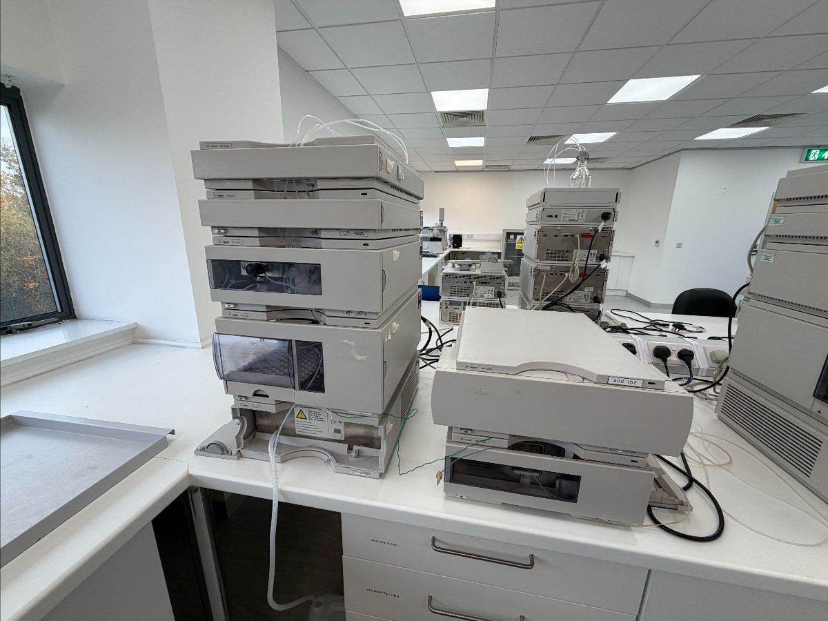 Online Auction: Complete Astoriom Biolab Surplus, UK